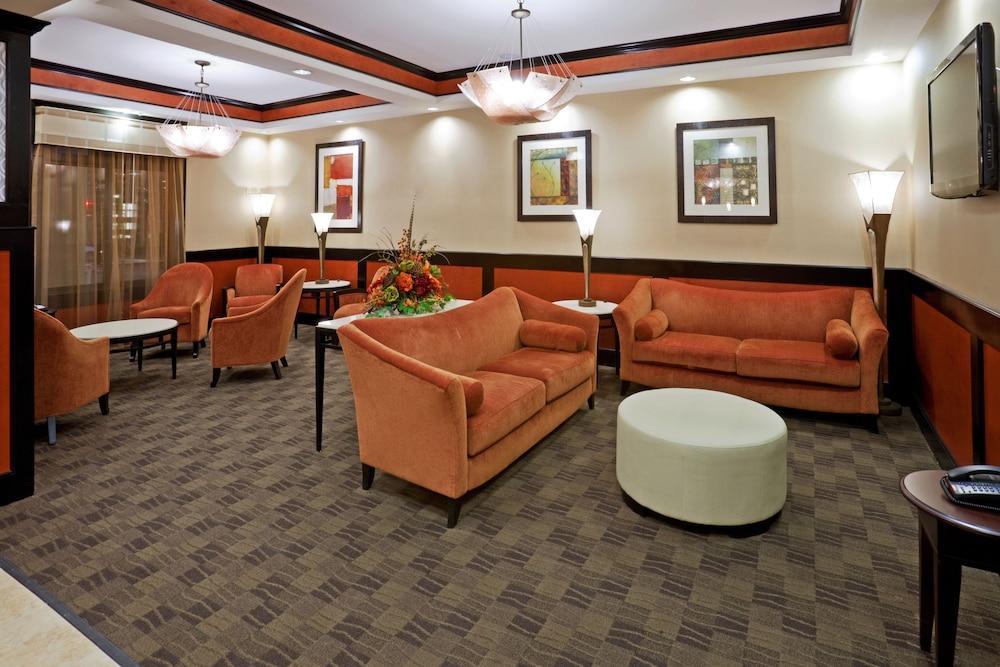 Comfort Inn & Suites Dallas Medical-Market Center Exterior foto